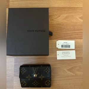 Luis Vuitton Ludlow Monogram Wallet